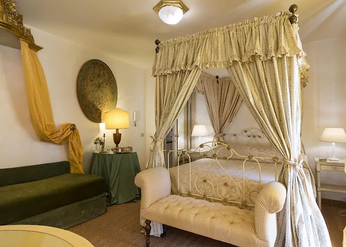 Residenza Ruspoli Bonaparte 4* Roma