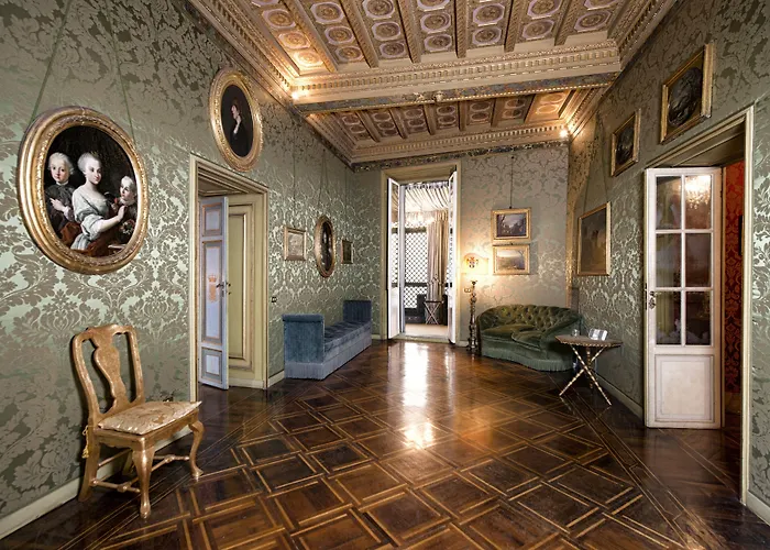 Residenza Ruspoli Bonaparte Acomodação com café da manhã  Roma