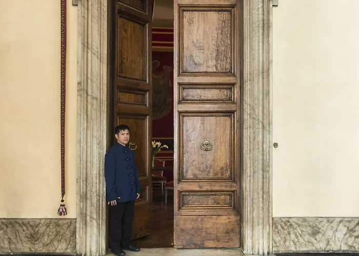 Oda ve Kahvaltı Residenza Ruspoli Bonaparte 4*