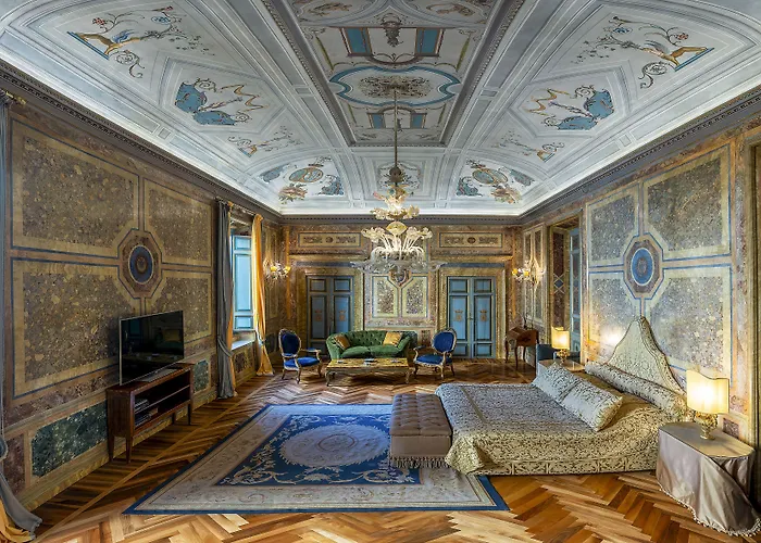 Residenza Ruspoli Bonaparte Acomodação com café da manhã  4*