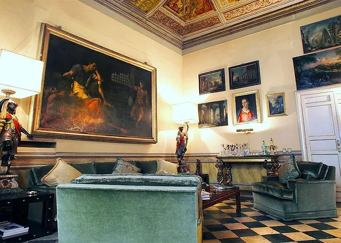 Residenza Ruspoli Bonaparte Acomodação com café da manhã 