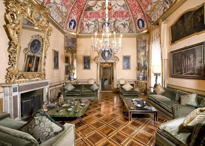 Residenza Ruspoli Bonaparte 4*